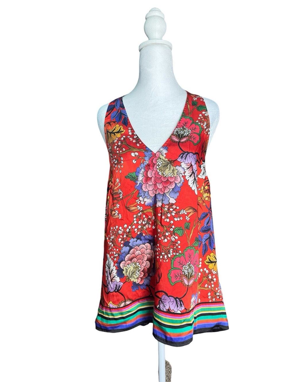 Boho Express Artsy Red Floral Halter Top Medium Open Back Y2K Festival Vacation
